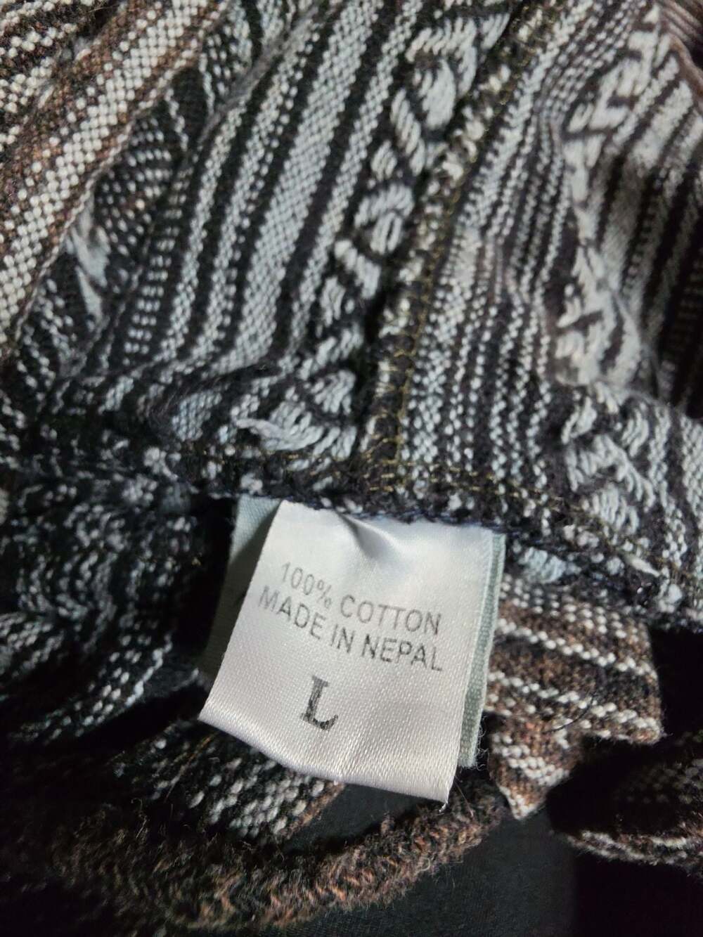 The Outpost Queenstown NZ Unisex Hooded Baja Poncho Pullover